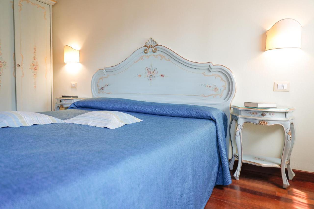 Casa Vacanze Angolo 'Sconto Venesia Bagian luar foto
