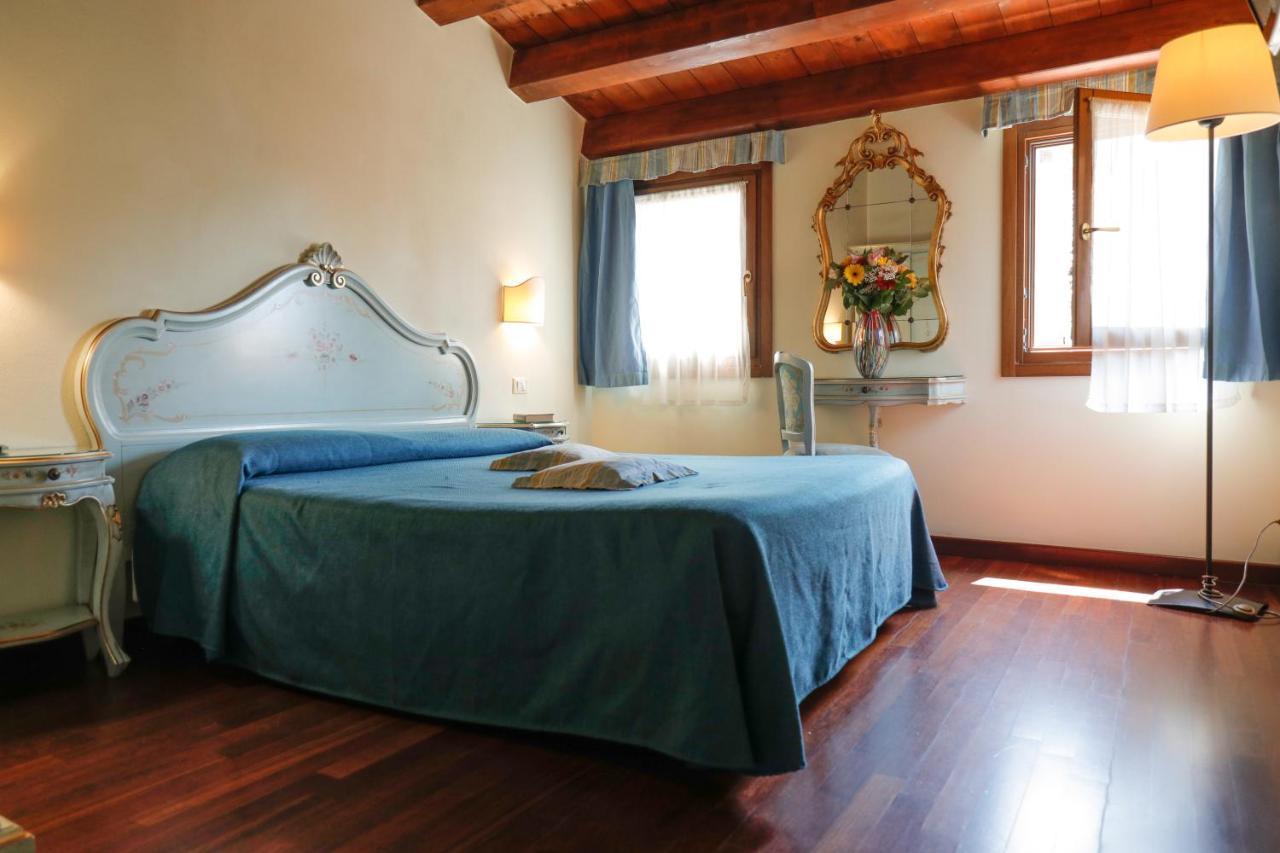 Casa Vacanze Angolo 'Sconto Venesia Bagian luar foto