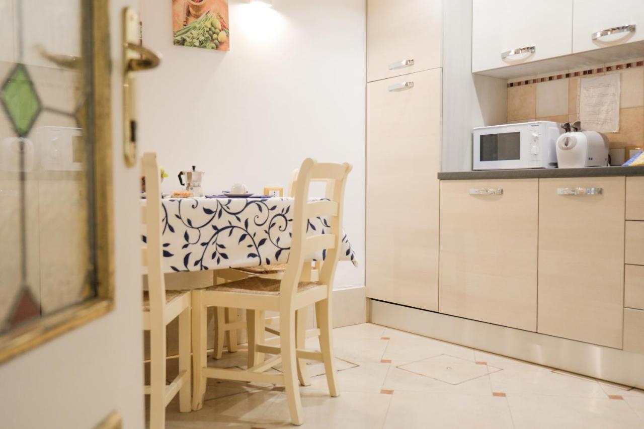 Casa Vacanze Angolo 'Sconto Venesia Bagian luar foto