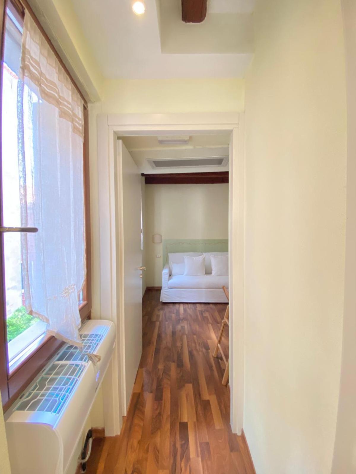 Casa Vacanze Angolo 'Sconto Venesia Bagian luar foto