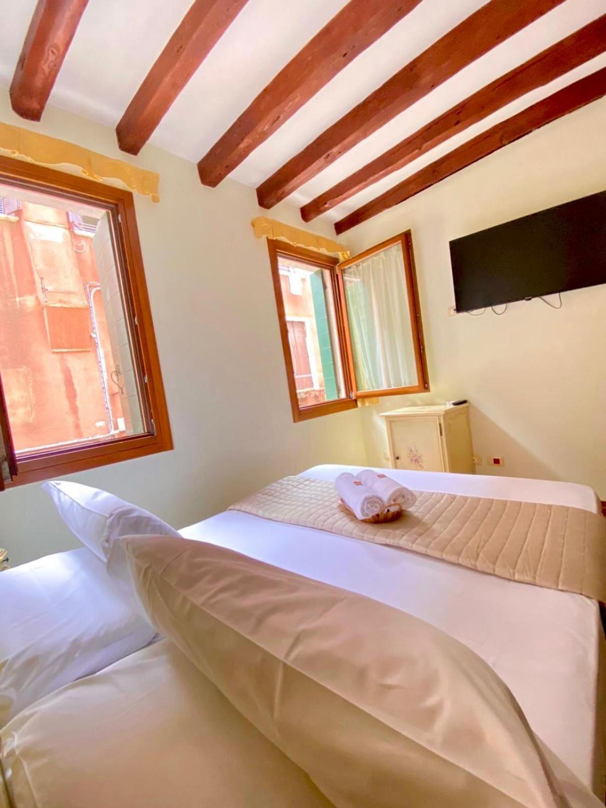 Casa Vacanze Angolo 'Sconto Venesia Bagian luar foto